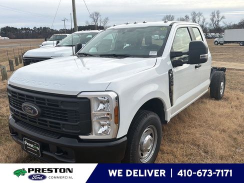 New 2026 Ford F250 XL RWD image 1