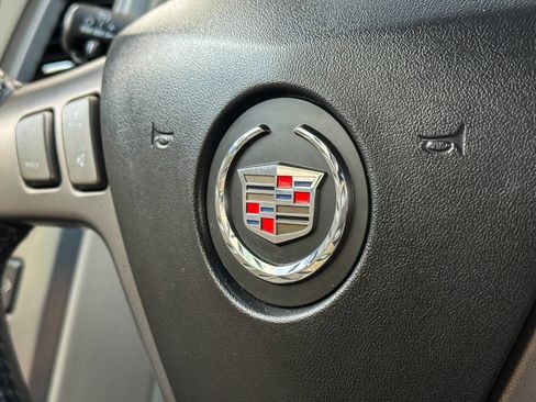 Used 2006 Cadillac XLR V image 39