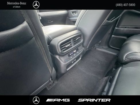 Used 2023 Honda Pilot Touring image 21