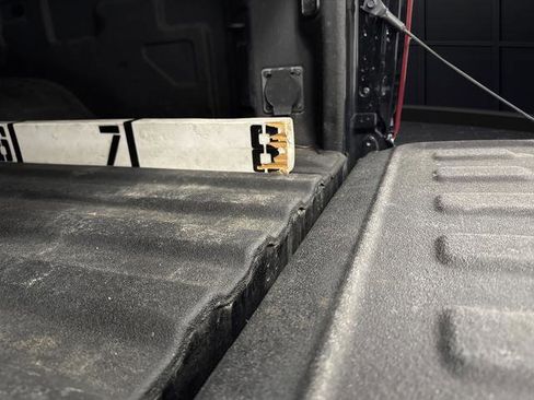 Used 2024 Chevrolet Silverado 2500 LT w/ Convenience Package image 14