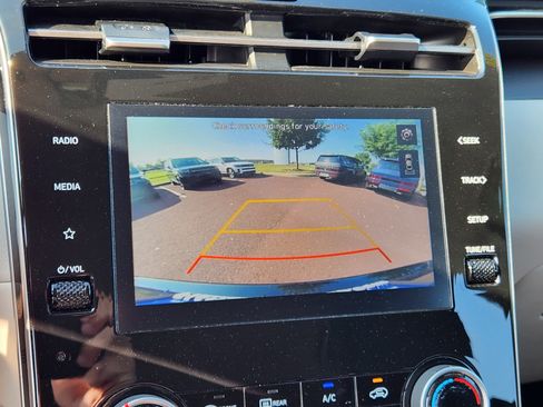 Certified 2024 Hyundai Tucson SE AWD/4WD image 21