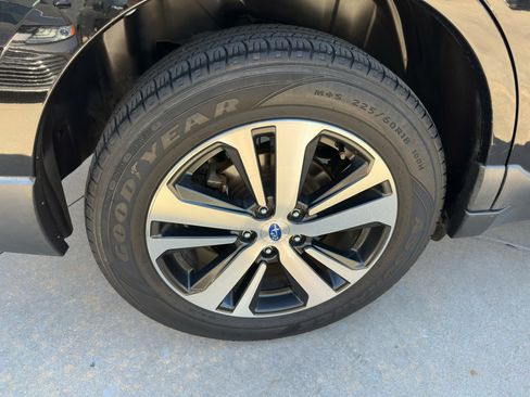 Used 2019 Subaru Outback 2.5i Limited image 66