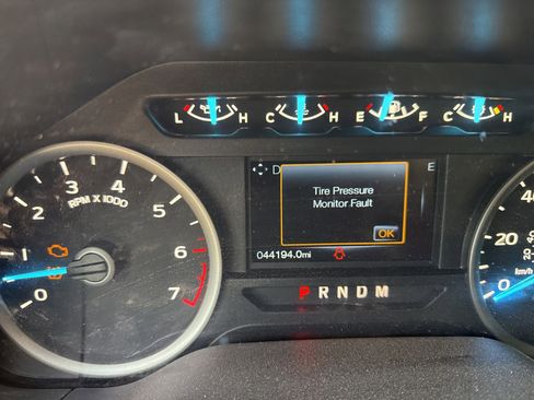 Used 2018 Ford F150 XLT w/ Equipment Group 302A Luxury AWD/4WD image 18