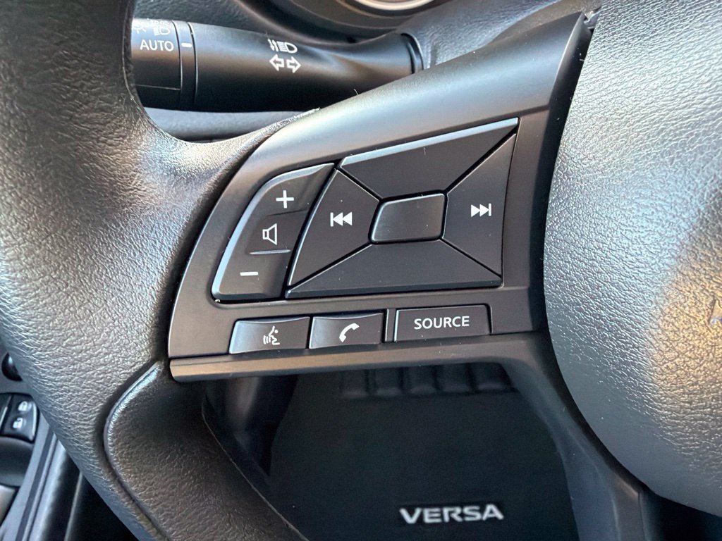 Used 2025 Nissan Versa S w/ Trunk Package FWD image 22