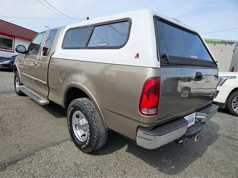 Used 2001 Ford F150 XLT image 5