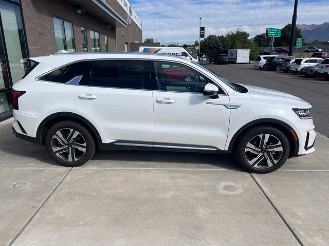 Used 2023 Kia Sorento EX AWD/4WD image 6