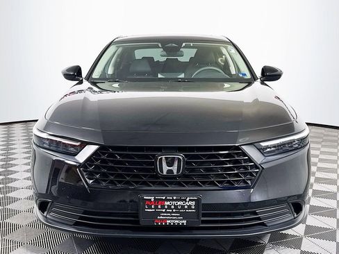 Used 2023 Honda Accord EX image 2