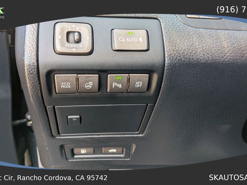 Used 2011 Lexus LS 460 image 23