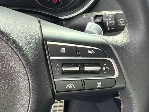 Used 2023 Kia Stinger GT-Line w/ Sun & Sound Package RWD image 25