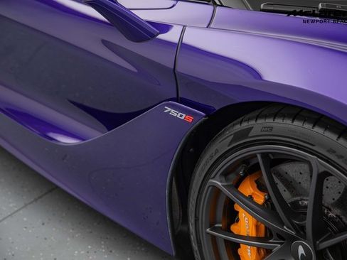 Used 2025 McLaren 750S Spider RWD image 5