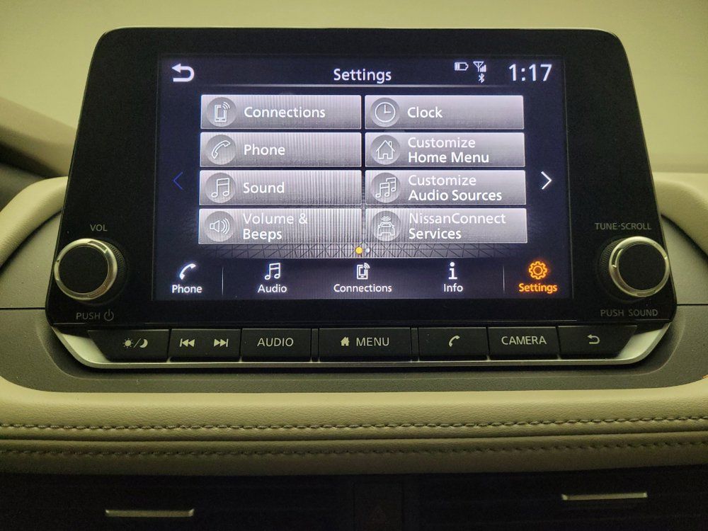 Used 2023 Nissan Rogue SV FWD image 25