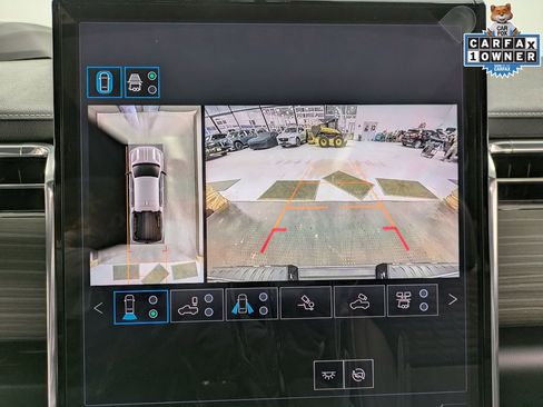 Used 2025 GMC Sierra EV Denali image 14