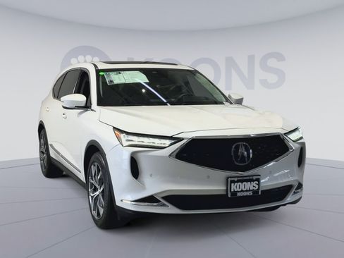 Used 2023 Acura MDX FWD w/ Technology Package image 4