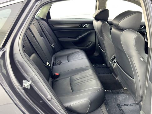Used 2022 Honda Accord EX-L image 39