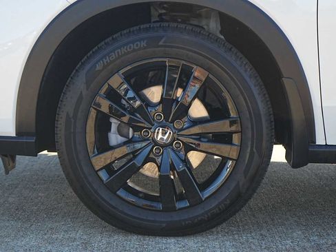 Certified 2026 Honda HR-V Sport image 7