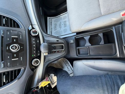 Used 2015 Honda CR-V LX image 22