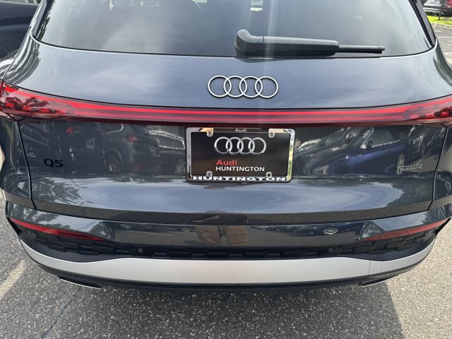 Used 2025 Audi Q5 Premium Plus w/ Premium Plus AWD/4WD image 39