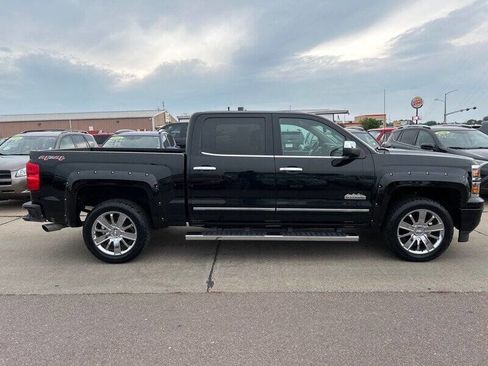 Used 2015 Chevrolet Silverado 1500 High Country w/ High Country Premium Package image 7