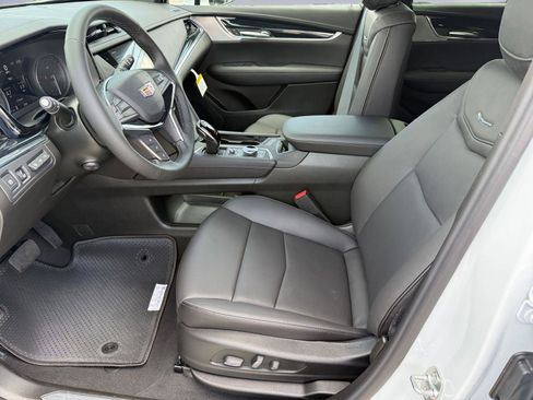 New 2026 Cadillac XT5 Premium Luxury AWD/4WD image 10