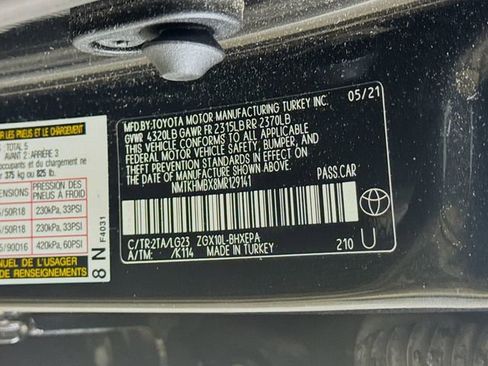 Used 2021 Toyota C-HR Limited image 34