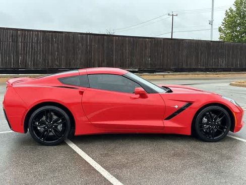 Used 2016 Chevrolet Corvette Stingray Coupe RWD image 7