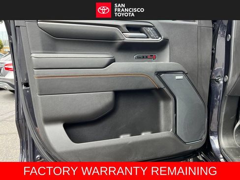 Used 2024 GMC Sierra 1500 AT4 w/ Technology Package AWD/4WD image 39