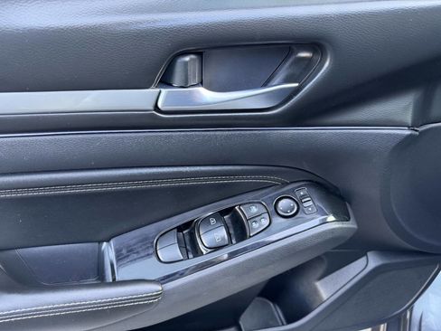 Used 2020 Nissan Altima 2.5 SV image 26