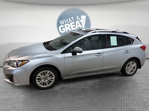 Used 2017 Subaru Impreza 2.0i Premium image 7