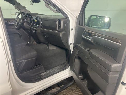 Certified 2024 Chevrolet Silverado 1500 LT image 15