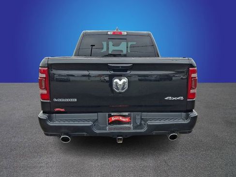 Used 2022 RAM 1500 Laramie AWD/4WD image 5