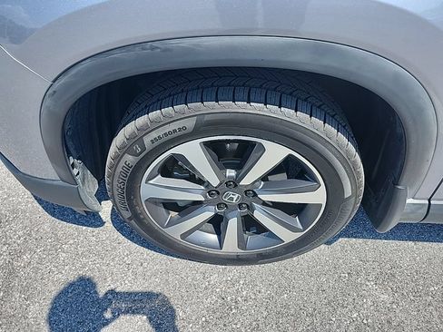 Used 2023 Honda Pilot Elite image 13