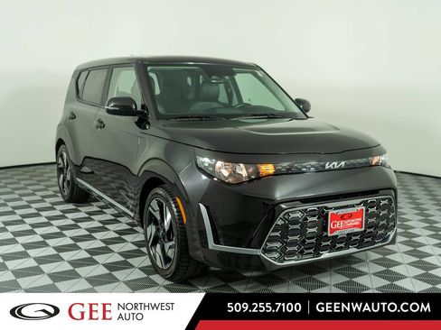 Used 2023 Kia Soul GT-Line FWD image 1