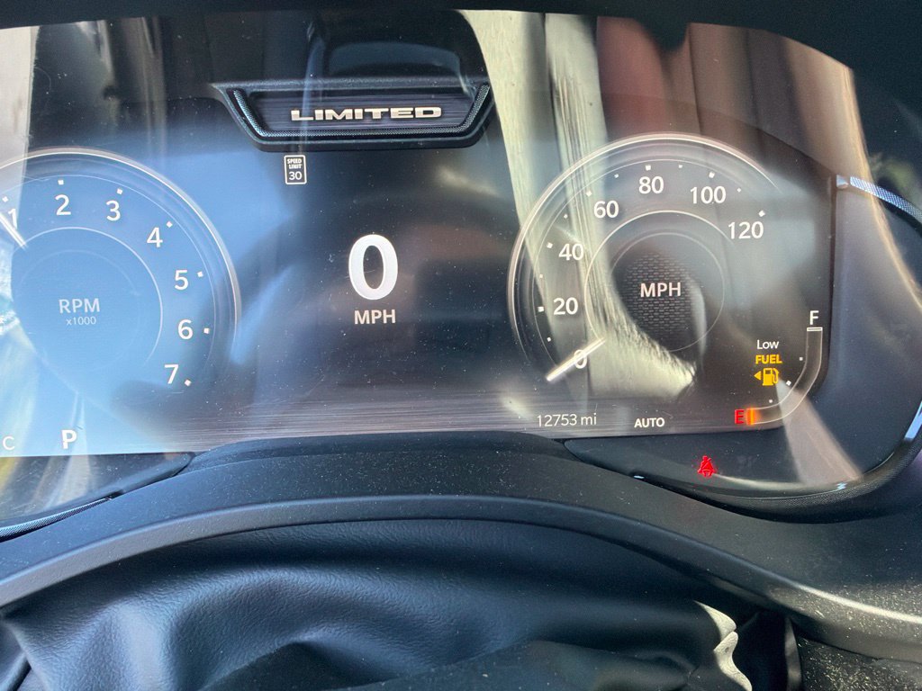 Used 2025 RAM 1500 Limited AWD/4WD image 18