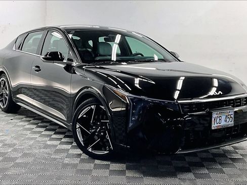 Used 2025 Kia K4 GT-Line w/ GT-Line Premium Package FWD image 11