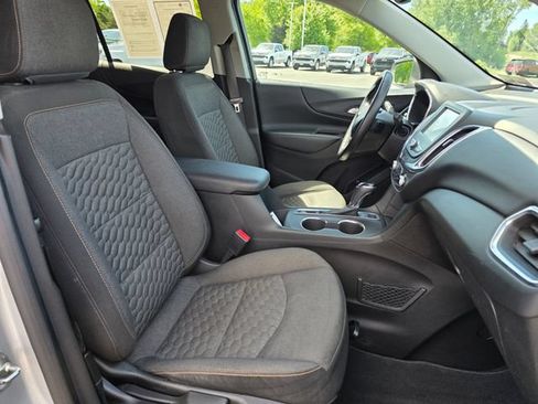 Used 2018 Chevrolet Equinox LT AWD/4WD image 23