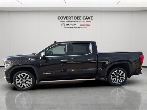 Used 2023 GMC Sierra 1500 Denali w/ Denali Reserve Package image 5