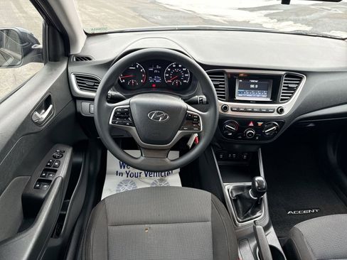 Used 2018 Hyundai Accent SE image 15