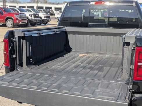 Used 2025 RAM 1500 Limited w/ Body Color Bumper Group image 34