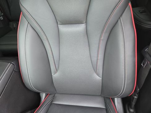 Used 2022 Buick Envision Essence w/ Technology Package I image 19