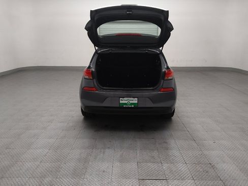 Used 2018 Hyundai Elantra GT FWD image 29