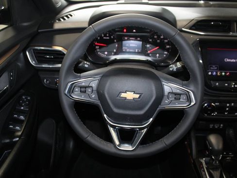 Used 2023 Chevrolet TrailBlazer ACTIV w/ Convenience Package image 18