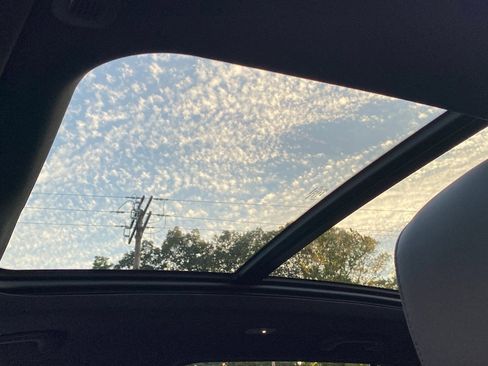 Used 2025 Jeep Wagoneer S Limited image 21