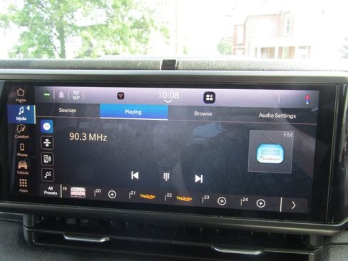 Used 2025 Jeep Wrangler Unlimited Sport AWD/4WD image 25