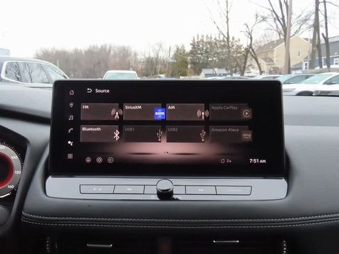 Used 2025 Nissan Rogue SL image 21