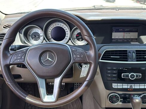 Used 2014 Mercedes-Benz C 300 4MATIC Sedan image 30