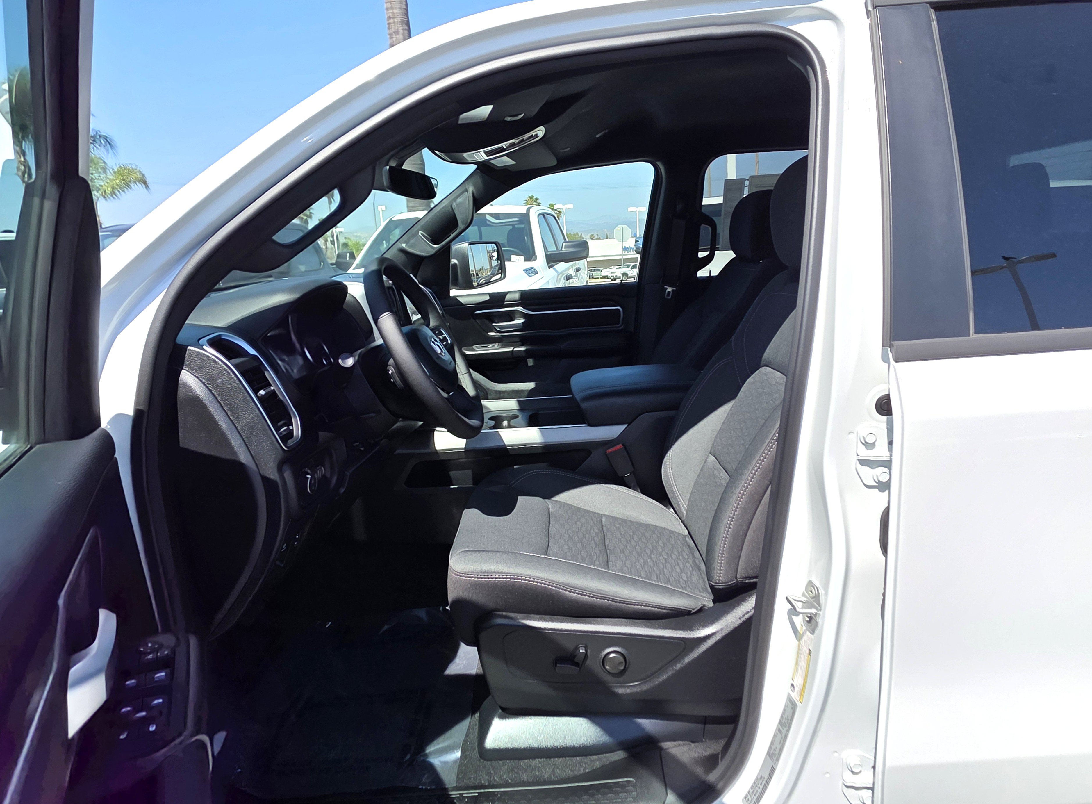 New 2026 RAM 1500 Big Horn AWD/4WD image 8