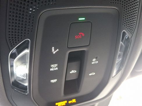 Certified 2025 Audi Q5 Prestige image 26