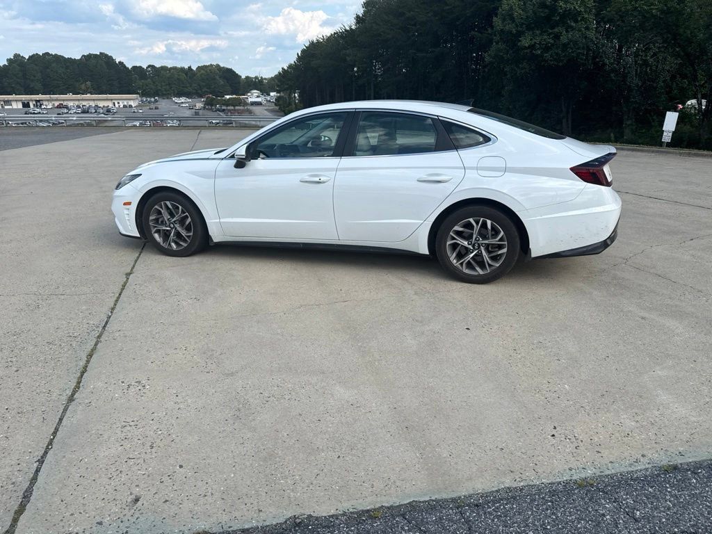 Used 2023 Hyundai Sonata SEL FWD image 15