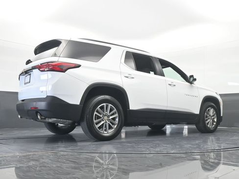 Used 2023 Chevrolet Traverse LT image 61