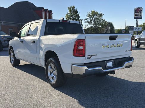 New 2026 RAM 1500 Big Horn AWD/4WD image 7